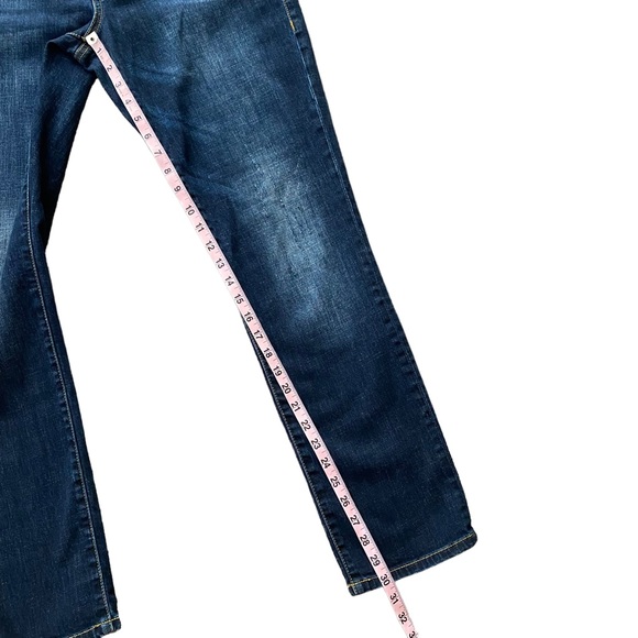 Cabi 3561 High Rise Straight Leg
Distressed Blue Jeans Size 10 - Picture 14 of 16